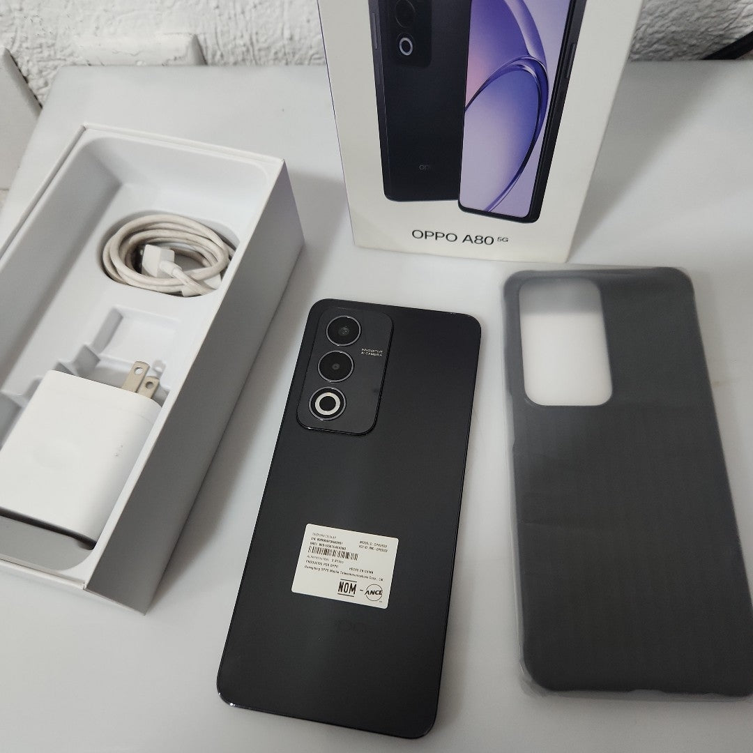 CELULAR OPPO  A80 5G CPH2639 (2024) 256 GB 8 GB RAM (SEMINUEVO)