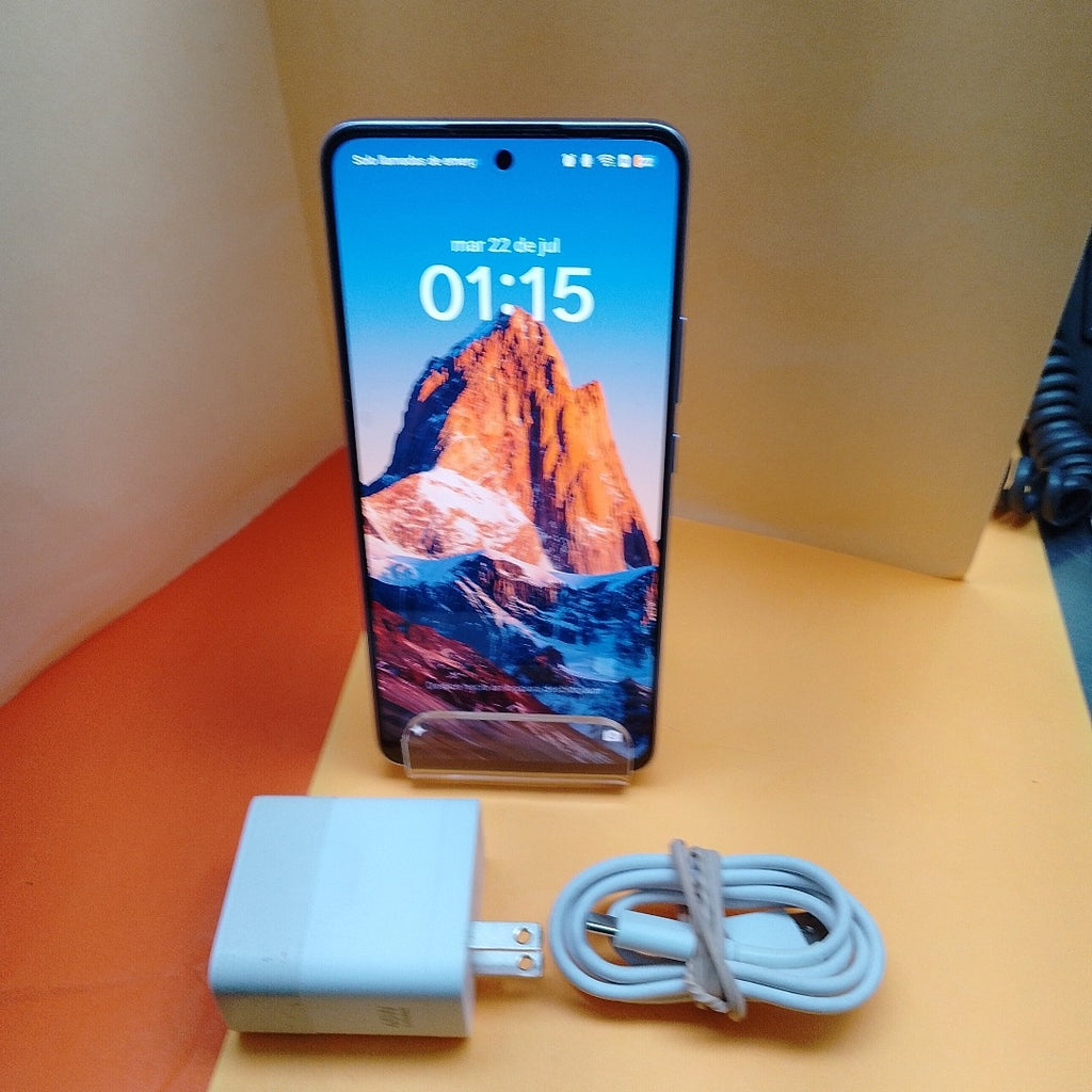 CELULAR OPPO  RENO 13F 5G CPH2699 (2025) 256 GB 12 GB RAM (SEMINUEVO)