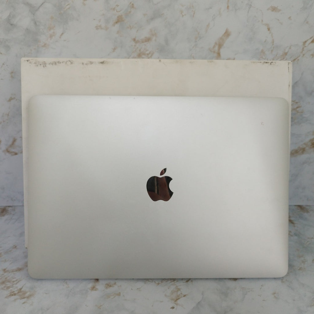LAPTOP APPLE MACBOOK AIR 13" 2020 3.2 A2337 256 GB SSD 8 GB RAM (SEMINUEVO)