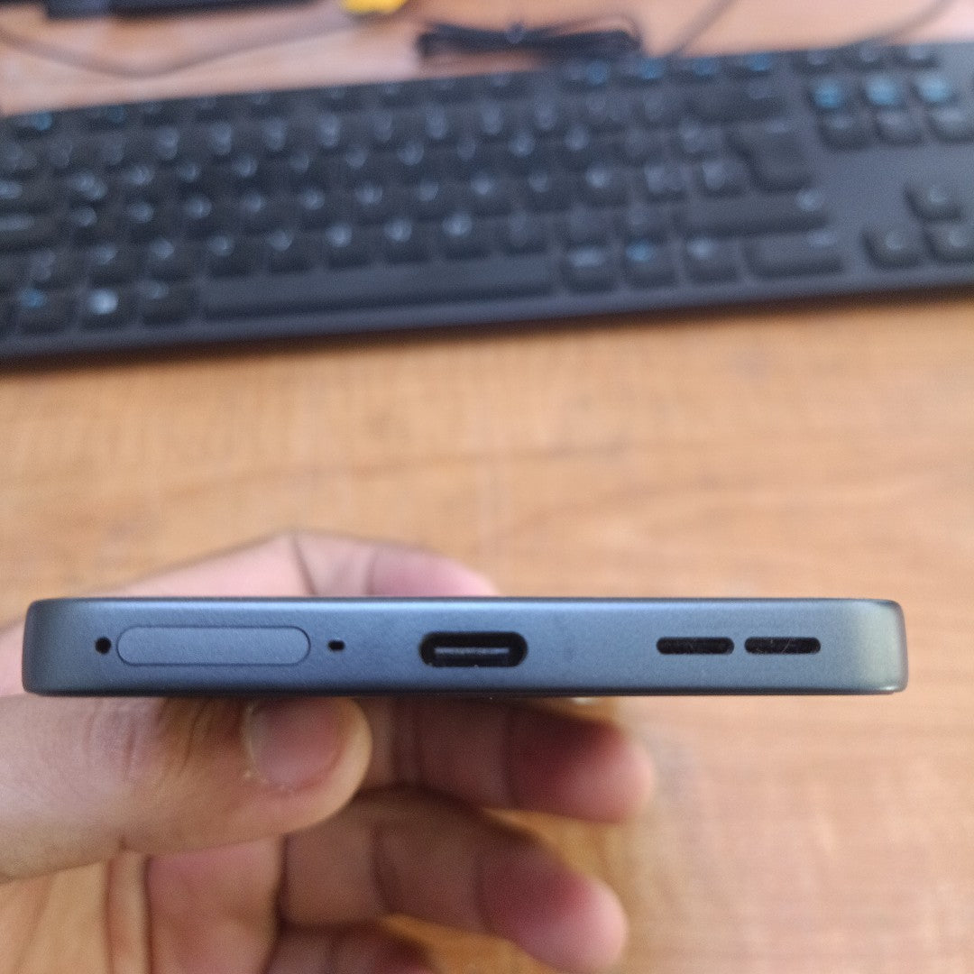 CELULAR OPPO  RENO 13F 5G CPH2699 (2025) 256 GB 12 GB RAM (SEMINUEVO)