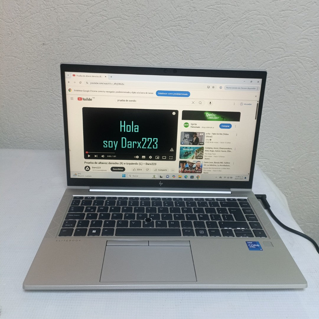 LAPTOP HP ELITEBOOK 840 G8 (2023) 256 GB SSD 16 GB RAM (SEMINUEVO)