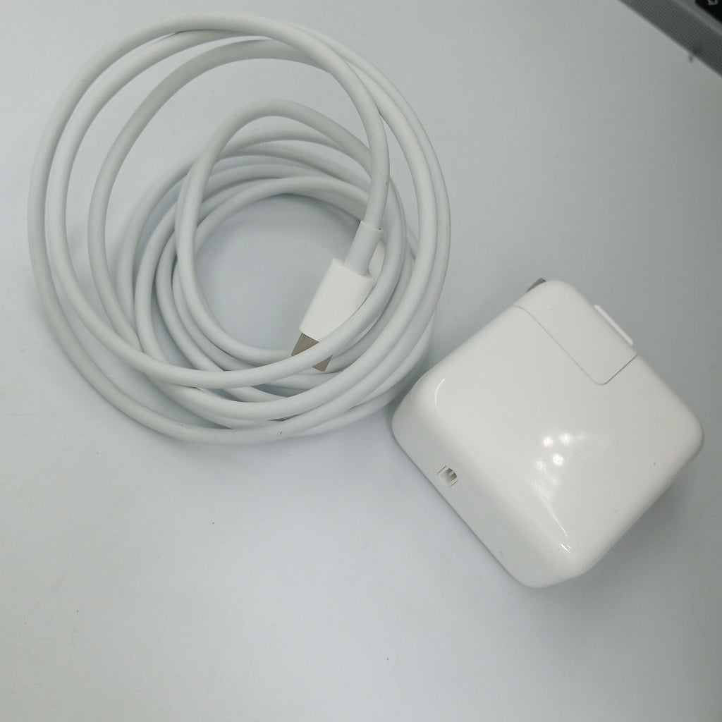 LAPTOP APPLE MACBOOK AIR 13" 2020 3.2 A2337 256 GB SSD 8 GB RAM (SEMINUEVO)