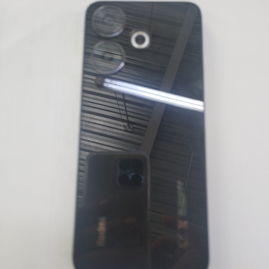 CELULAR XIAOMI REDMI 13 24049RN28L (2024) 256 GB 8 GB RAM (SEMINUEVO)