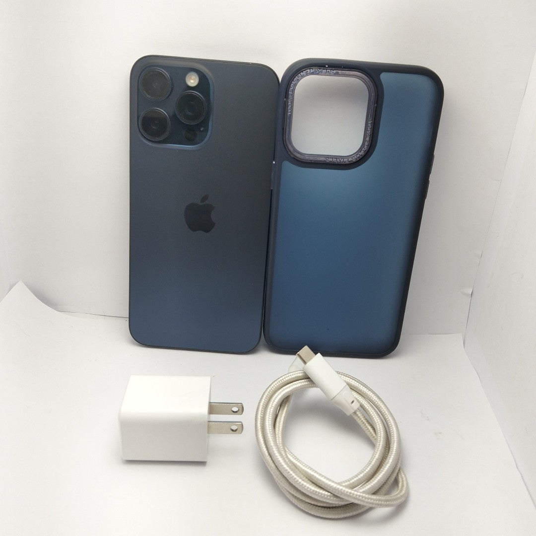 CELULAR APPLE IPHONE 15 PRO MAX A3105 (2023) 256 GB 8 GB RAM (SEMINUEVO)