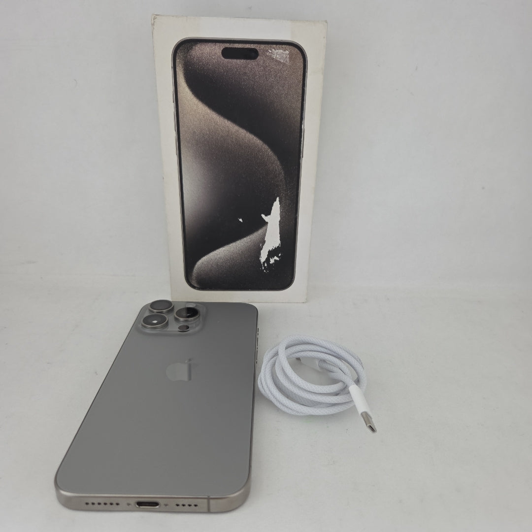 CELULAR APPLE IPHONE 15 PRO MAX A3108 (2023) 256 GB 8 GB RAM (SEMINUEVO)