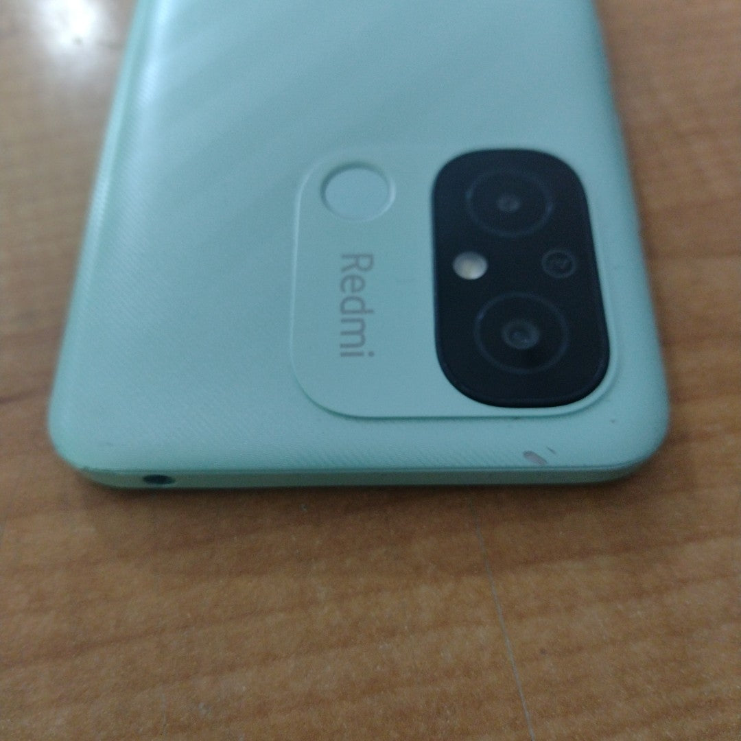CELULAR XIAOMI REDMI 12C 2212ARNC4L (2023) 128 GB 4 GB RAM (SEMINUEVO)