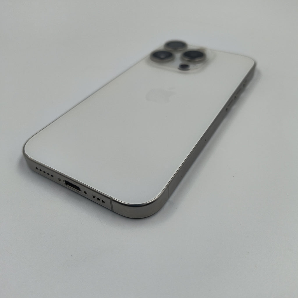CELULAR APPLE IPHONE 15 PRO A3101 256 GB 8 GB RAM (SEMINUEVO)