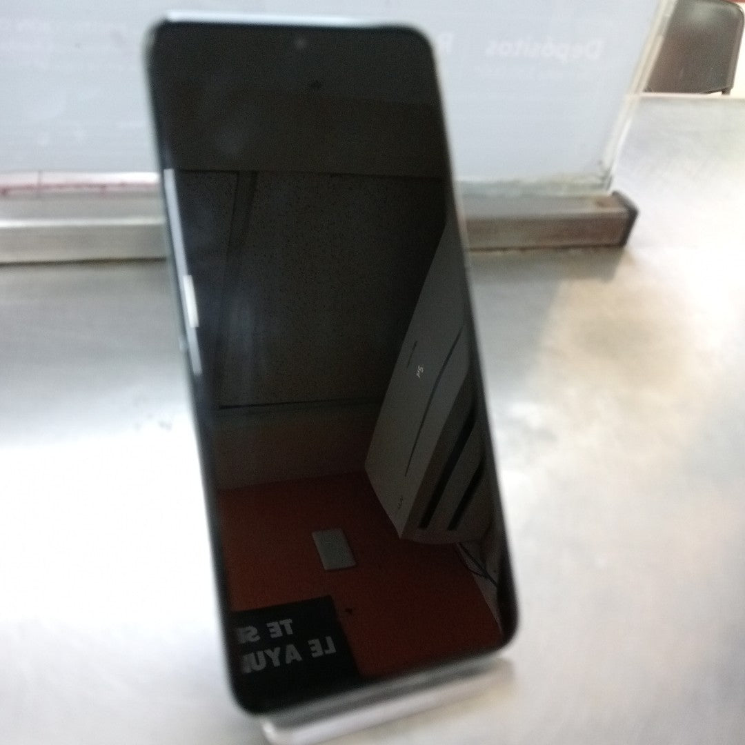 CELULAR HONOR 200 5G ELI-NX9 (2024) 256 GB 8 GB RAM (SEMINUEVO)