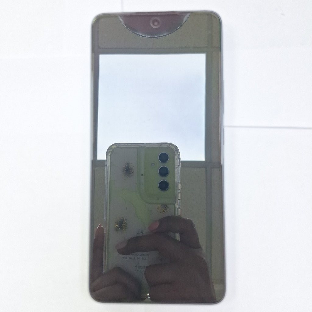 CELULAR OPPO  RENO 13F 5G CPH2699 (2025) 256 GB 12 GB RAM (SEMINUEVO)