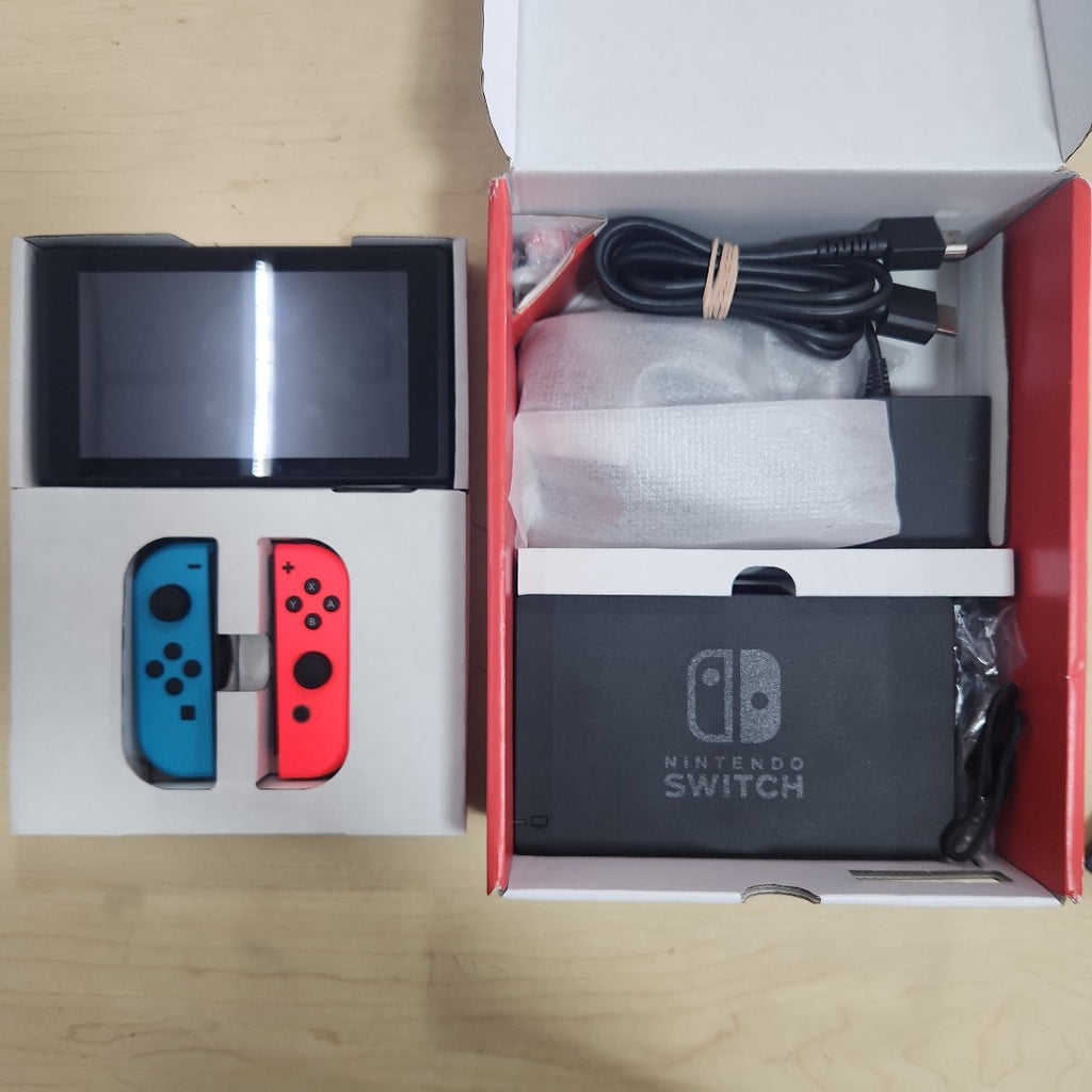 CONSOLA DE VIDEOJUEGO NINTENDO SWITCH 1.1 32 GB (SEMINUEVO)