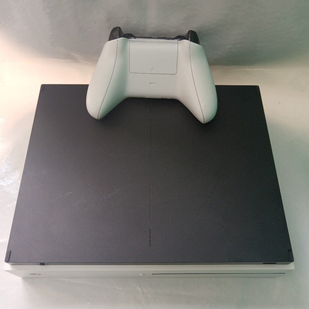 CONSOLA DE VIDEOJUEGO MICROSOFT XBOX ONE S 1 TB (SEMINUEVO)