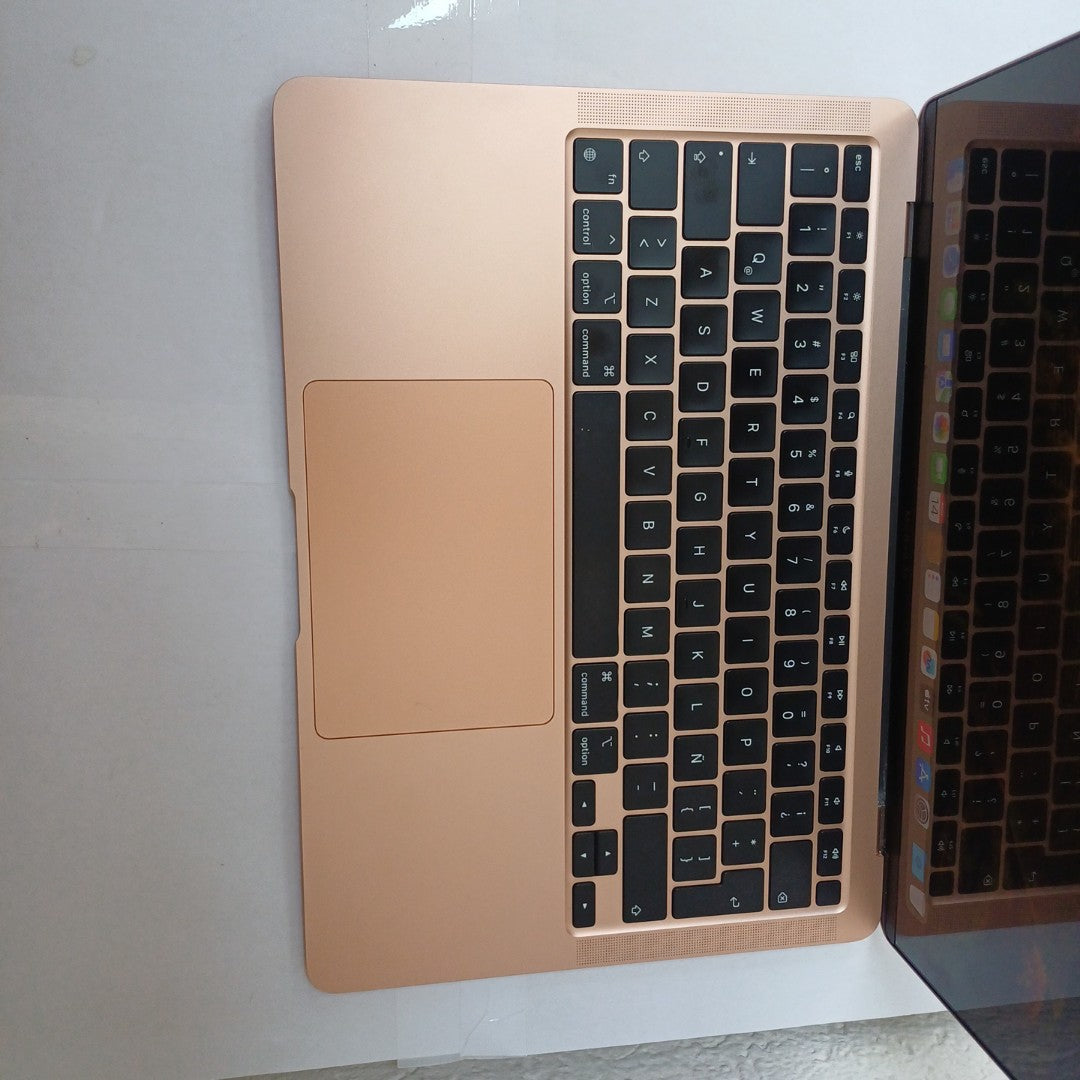 LAPTOP APPLE MACBOOK AIR 13" 2020 3.2 A2337 512 GB SSD 8 GB RAM (SEMINUEVO)