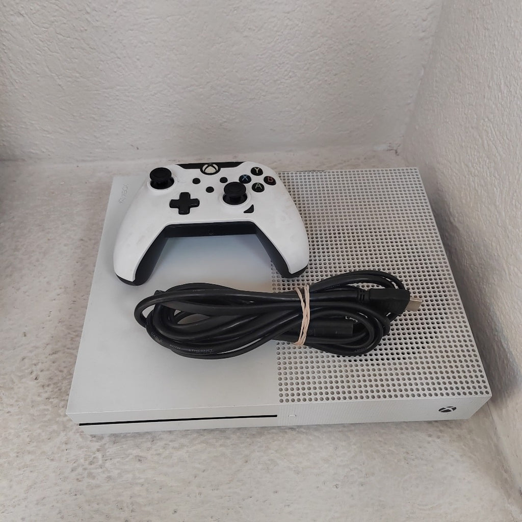 CONSOLA DE VIDEOJUEGO MICROSOFT XBOX ONE S 500 GB  (SEMINUEVO)