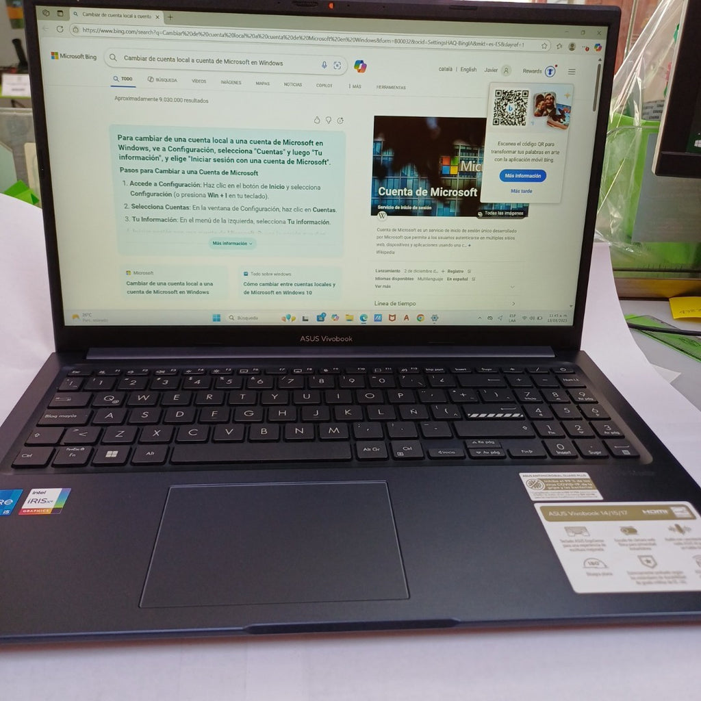 LAPTOP ASUS VIVOBOOK 15 X1504VA-NJ468W (2024) 512 GB SSD 16 GB RAM (SEMINUEVO)