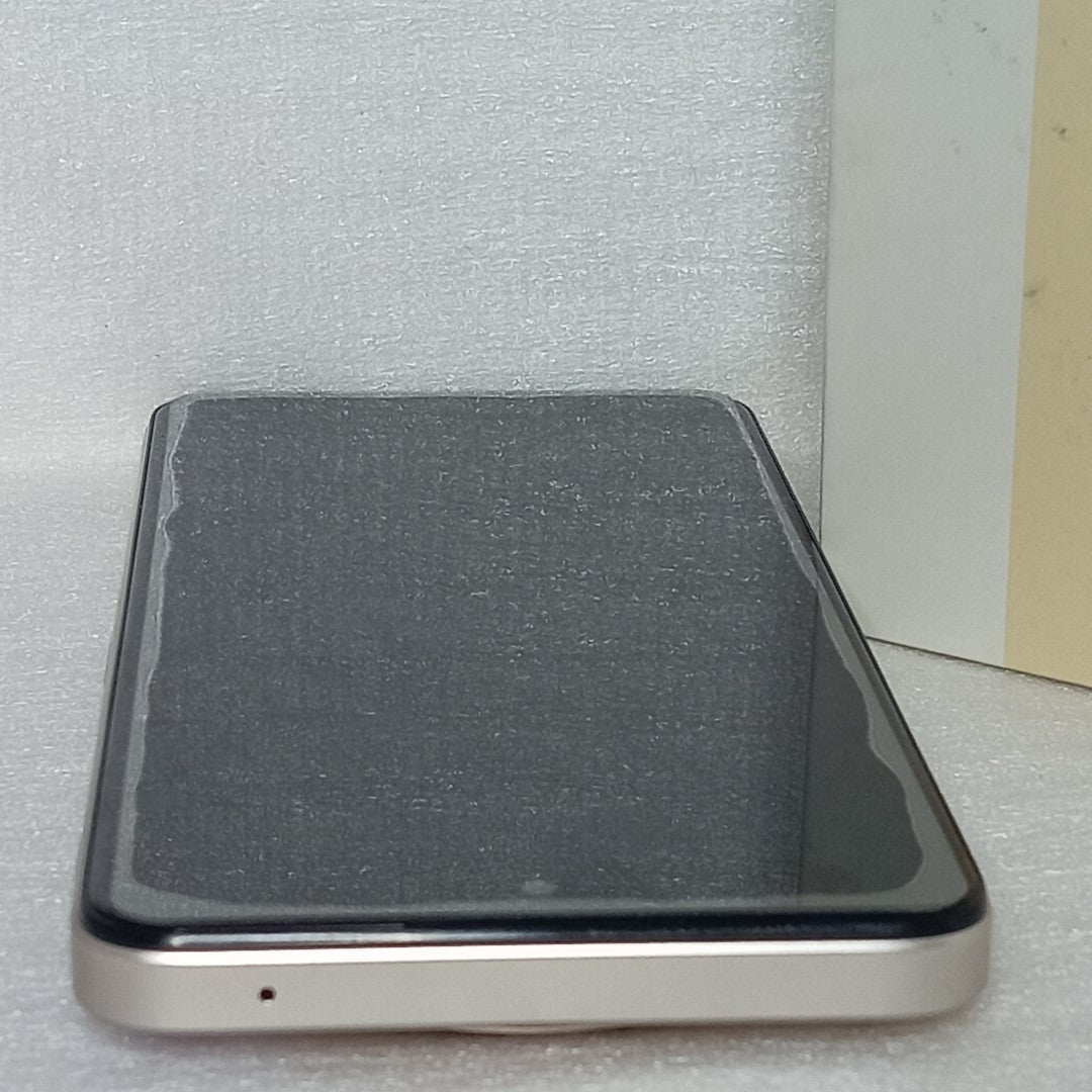 CELULAR NUBIA  FOCUS PRO 5G Z2351N 256 GB 8 GB RAM (SEMINUEVO)