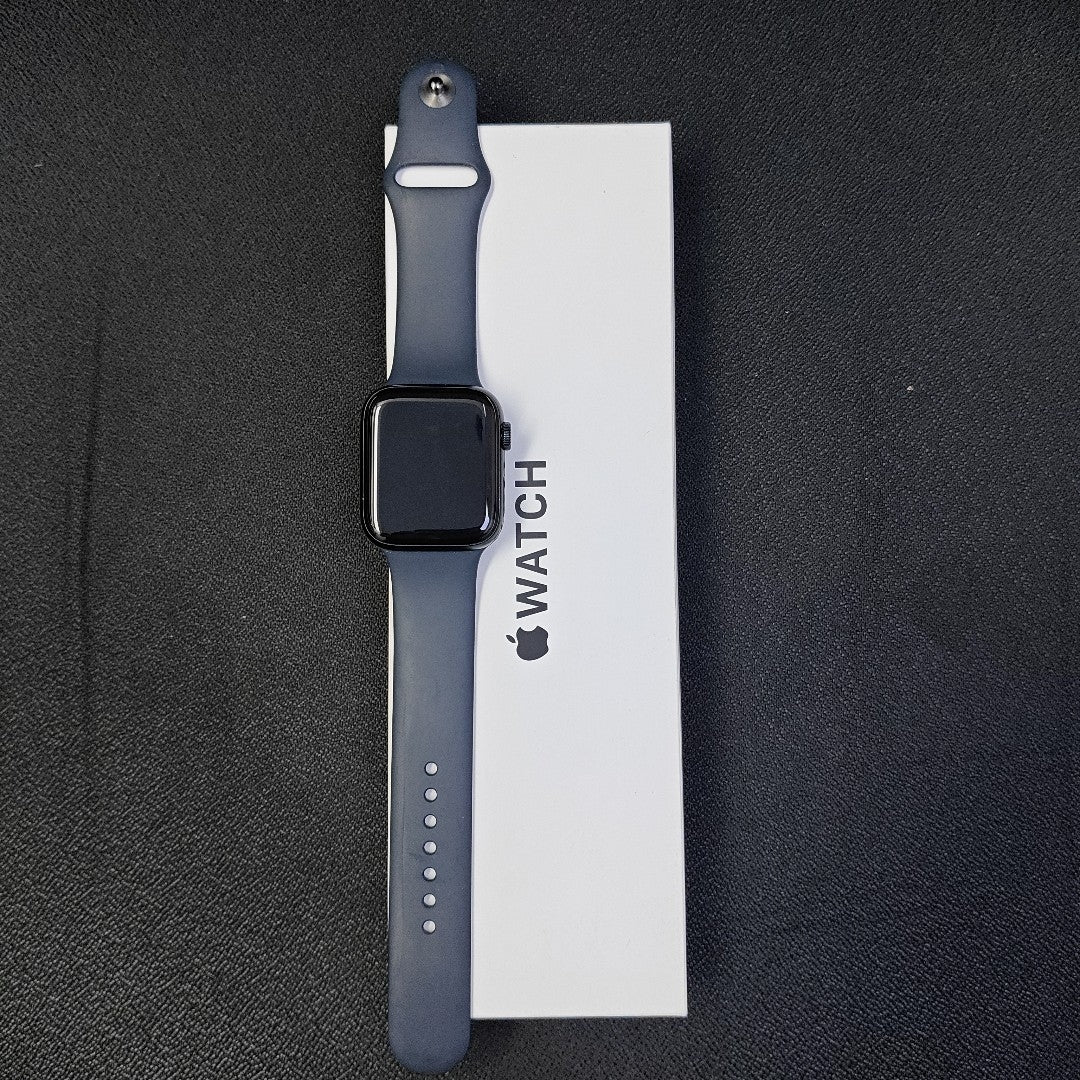 SMARTWATCH APPLE SE 2 ALUMINIO A2723 44 MM GPS (SEMINUEVO)