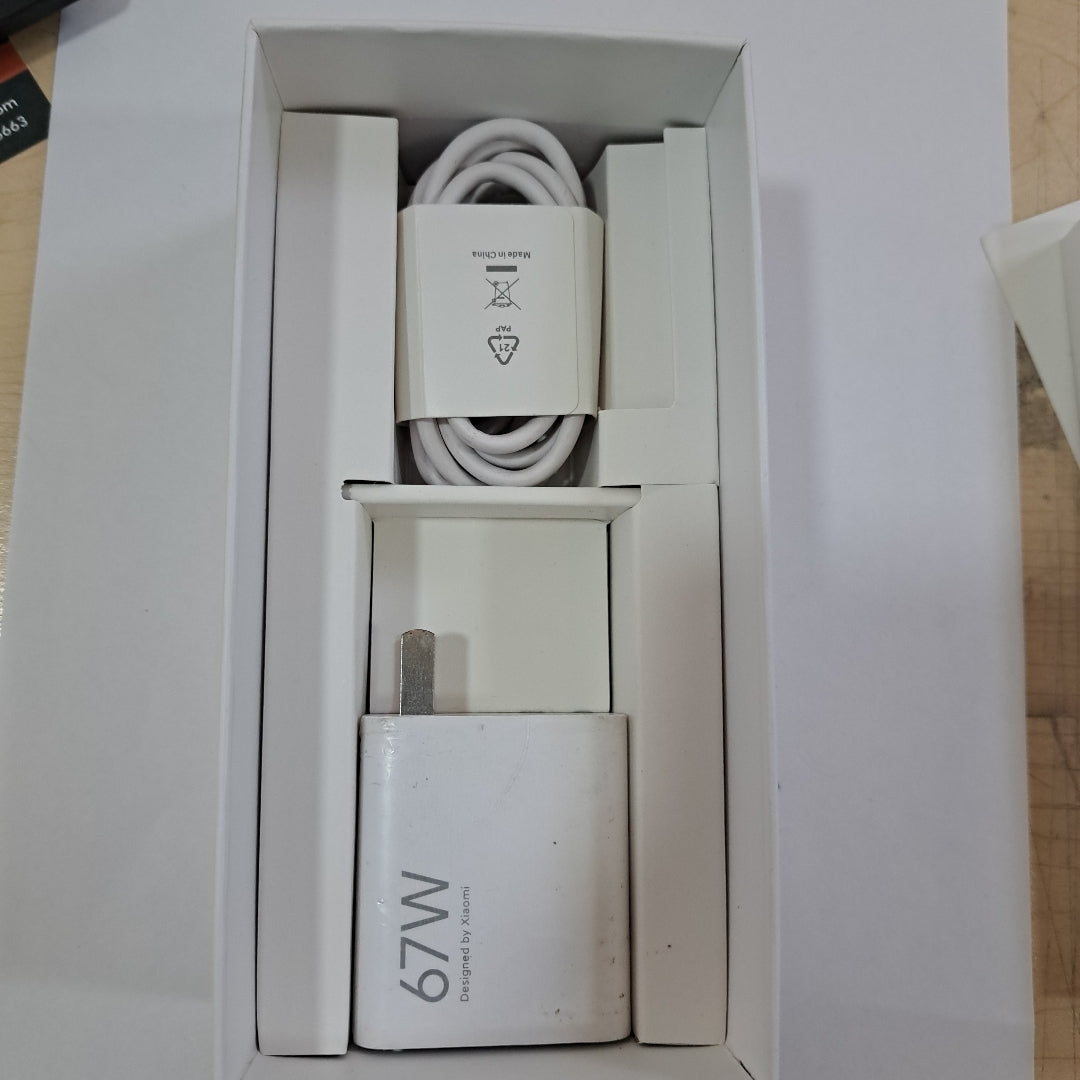 CELULAR XIAOMI POCO X5 PRO 22101320G (2023) 256 GB 12 GB RAM (SEMINUEVO)