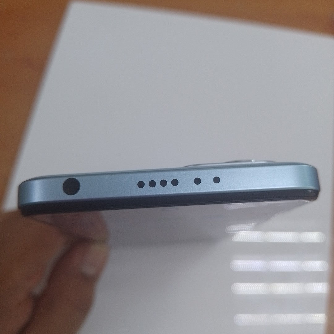 CELULAR XIAOMI POCO X4 GT 22041216G 256 GB 8 GB RAM (SEMINUEVO)