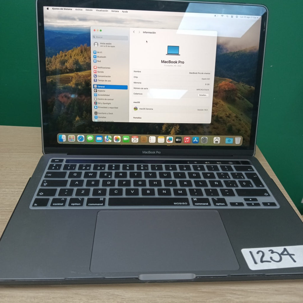 LAPTOP APPLE MACBOOK PRO 13" 2022 3.49 A2338 256 GB SSD 8 GB RAM (SEMINUEVO)