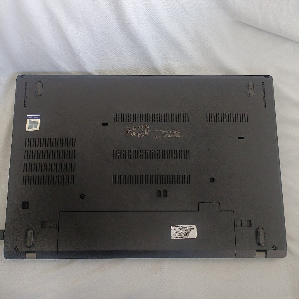 LAPTOP LENOVO THINKPAD 14S GEN 4 (2024) 256 GB SSD 16 GB RAM (SEMINUEVO)