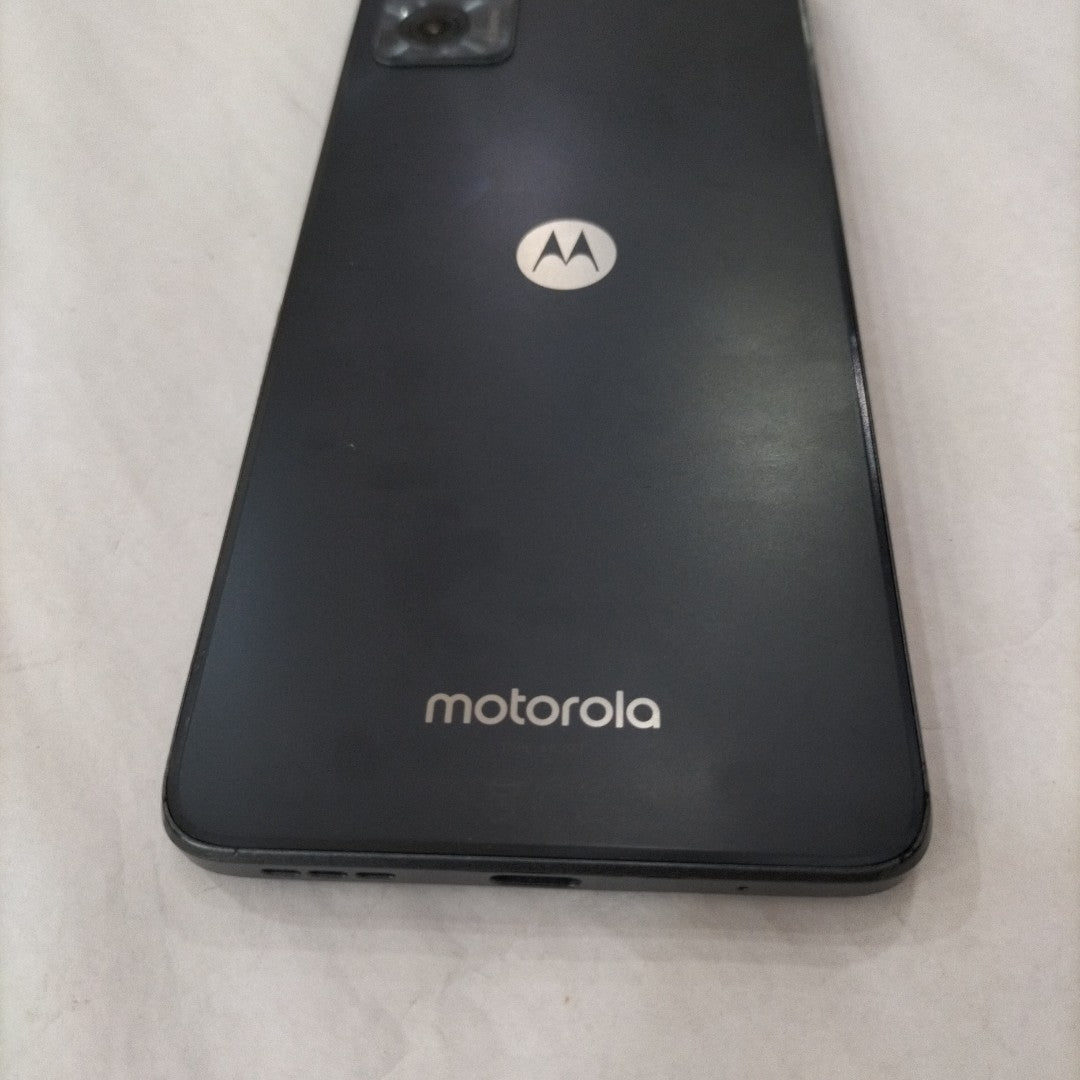 CELULAR MOTOROLA MOTO E22I XT2239-17 64 GB 2 GB RAM (SEMINUEVO)