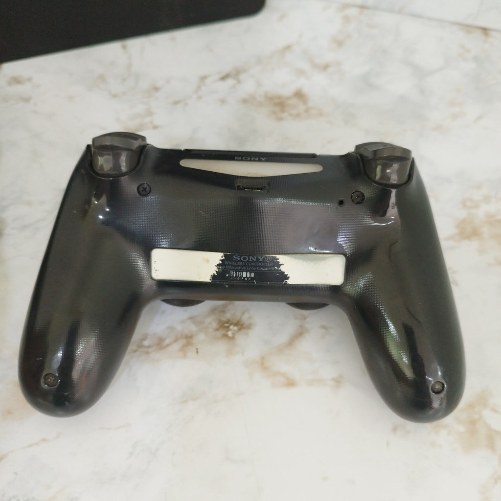 CONSOLA DE VIDEOJUEGO SONY PS4 1 TB (SEMINUEVO)