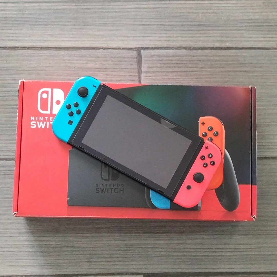 CONSOLA DE VIDEOJUEGO NINTENDO SWITCH 1.1 32 GB (SEMINUEVO)