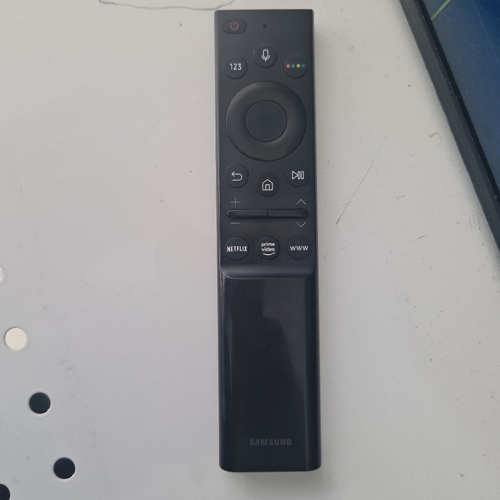 PANTALLA SAMSUNG UN60AU8000F (2021) 60" LED 4K (SEMINUEVO)