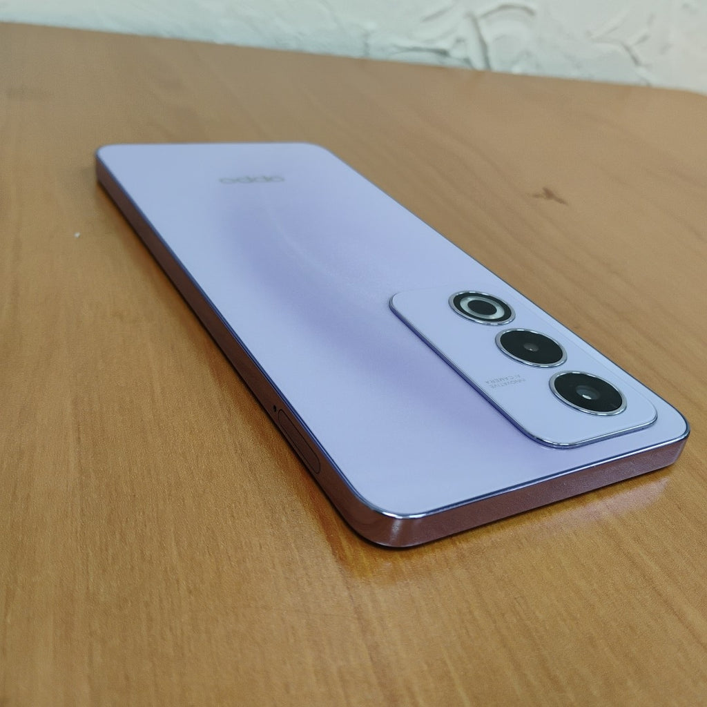 CELULAR OPPO  A80 5G CPH2639 (2024) 256 GB 8 GB RAM (SEMINUEVO)