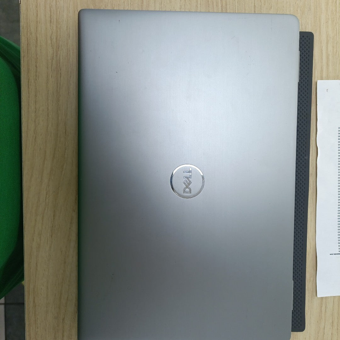LAPTOP DELL LATITUDE 7330 (2 EN 1) (2022) 256 GB SSD 16 GB RAM (SEMINUEVO)