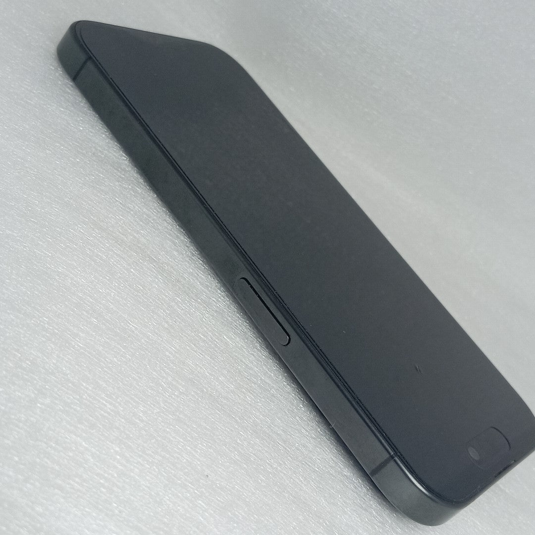 CELULAR APPLE IPHONE 15 PRO A3101 256 GB 8 GB RAM (SEMINUEVO)