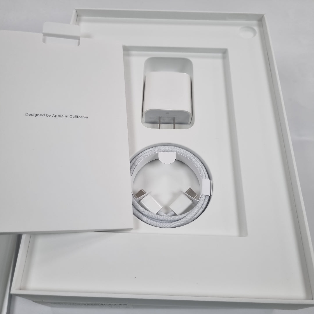 TABLETA APPLE IPAD 10 A2696 64 GB 4 GB RAM (SEMINUEVO)