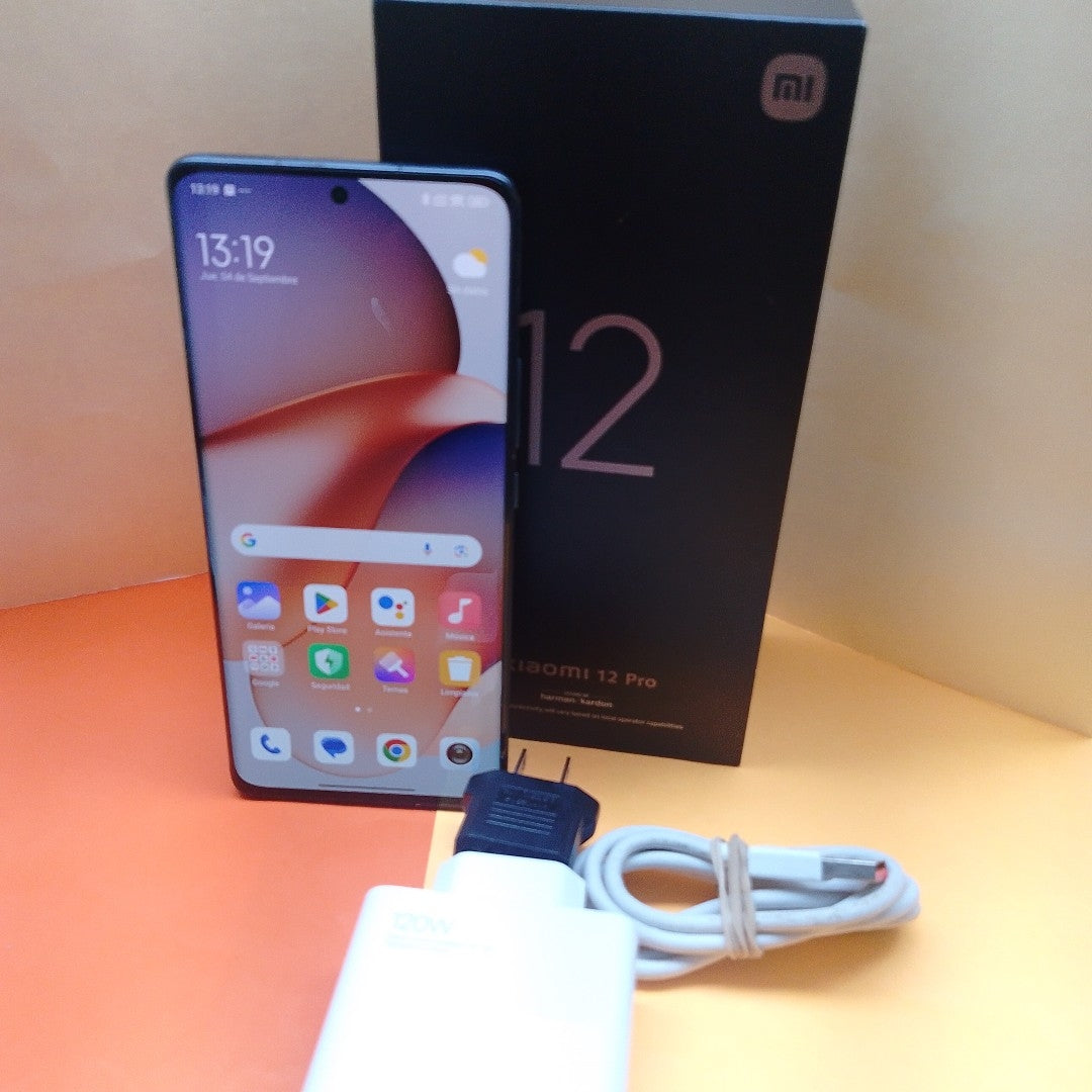 CELULAR XIAOMI 12 PRO 2201122G (2022) 256 GB 12 GB RAM (SEMINUEVO)