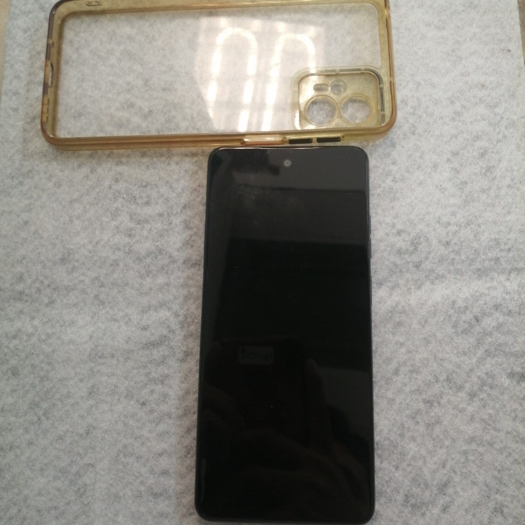CELULAR MOTOROLA MOTO G24 XT2423-1 (2024) 256 GB 4 GB RAM (SEMINUEVO)