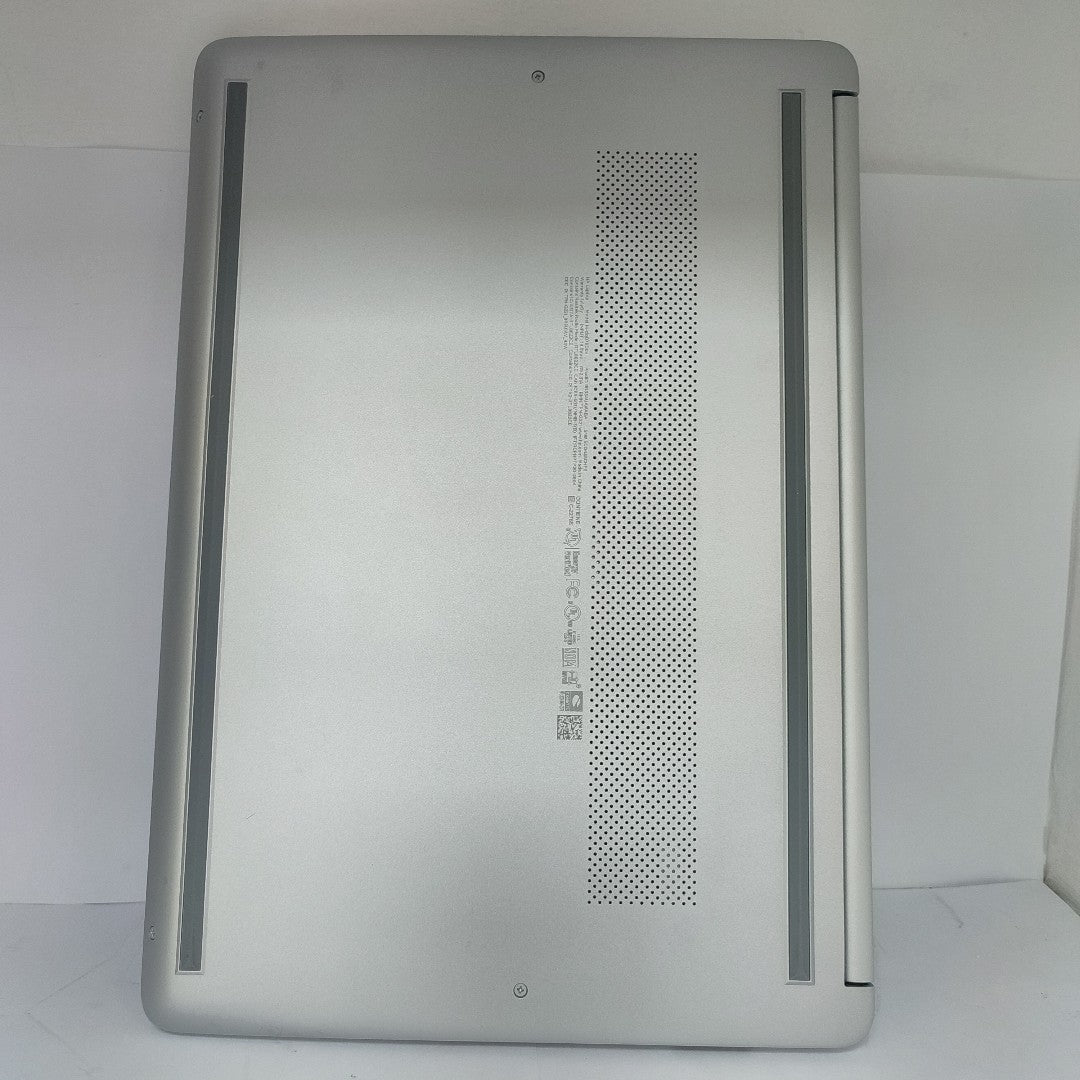 LAPTOP HP 14-DQ0760DX (2024) 128 GB SSD 4 GB RAM (SEMINUEVO)