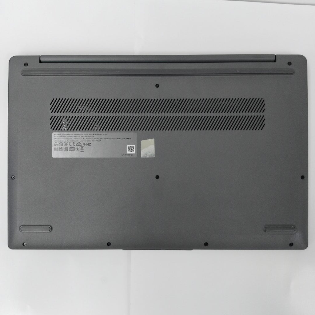 LAPTOP LENOVO IDEAPAD SLIM 3 15IRH08 (2024) 512 GB SSD 16 GB RAM