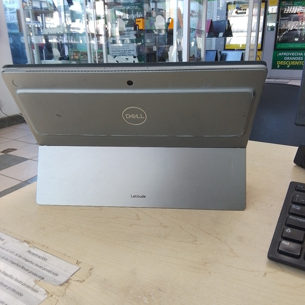 LAPTOP DELL LATITUDE 7320 DETACHABLE (2022) 256 GB SSD 16 GB RAM (SEMINUEVO)