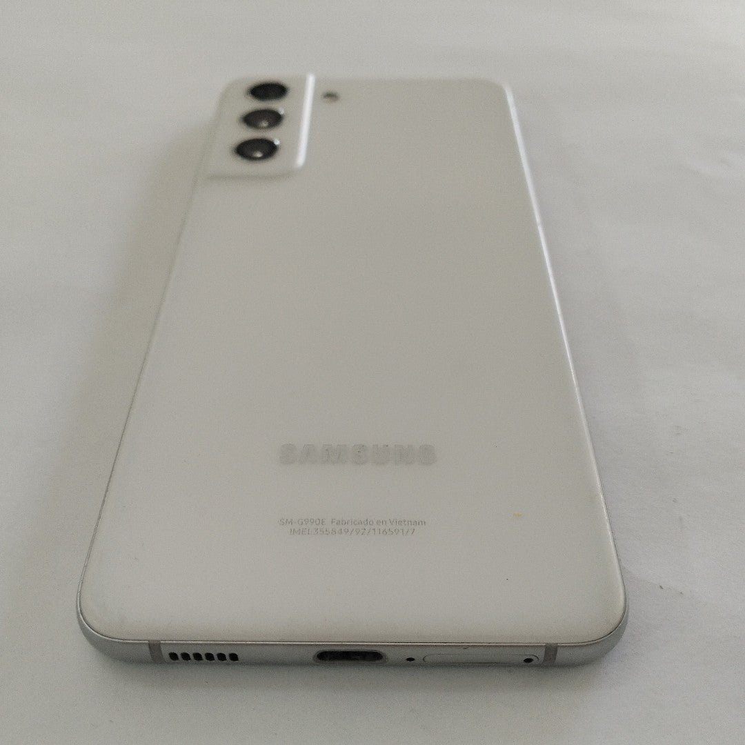 CELULAR SAMSUNG GALAXY S21 FE 5G SM-G990E 256 GB 8 GB RAM (SEMINUEVO)