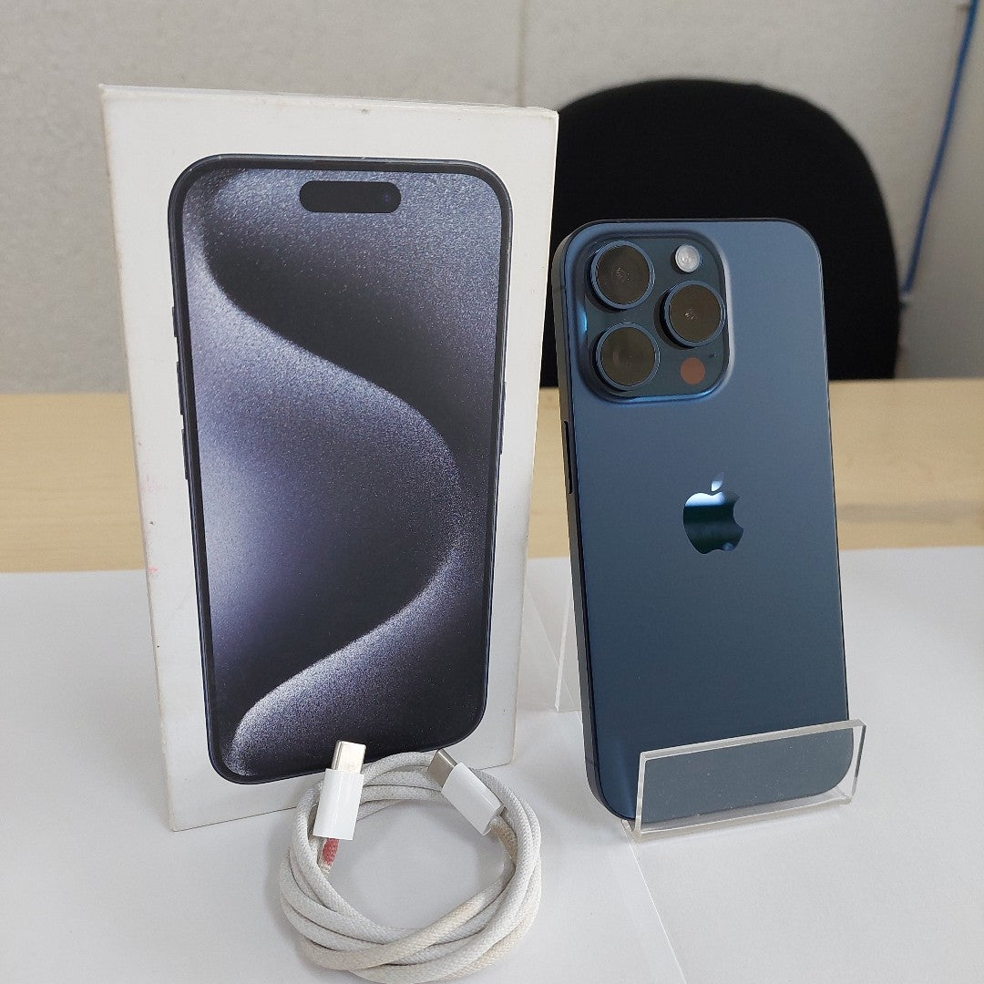 CELULAR APPLE IPHONE 15 PRO A3101 256 GB 8 GB RAM (SEMINUEVO)