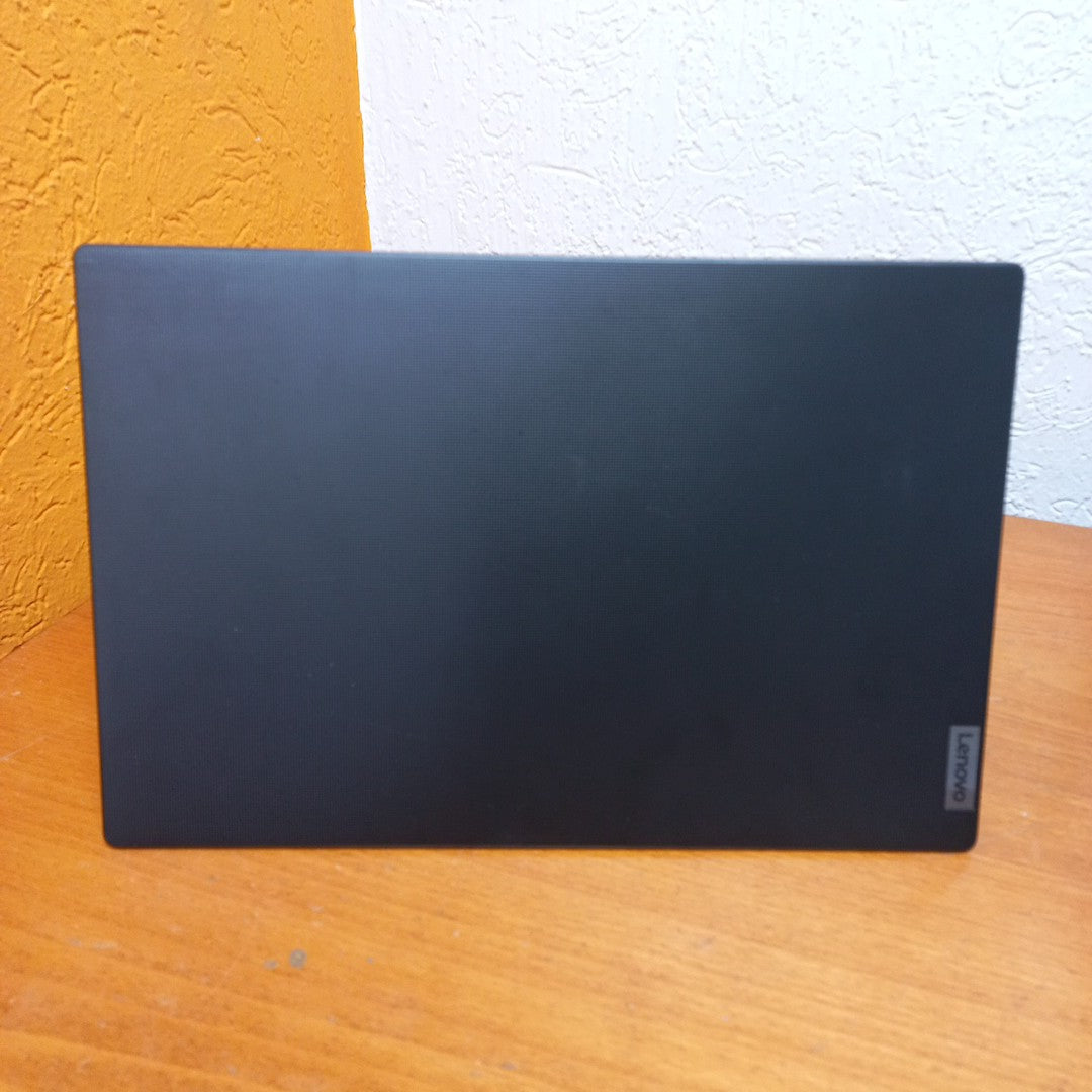 LAPTOP LENOVO V14 G2 IJL (2023) 256 GB SSD 4 GB RAM (SEMINUEVO)