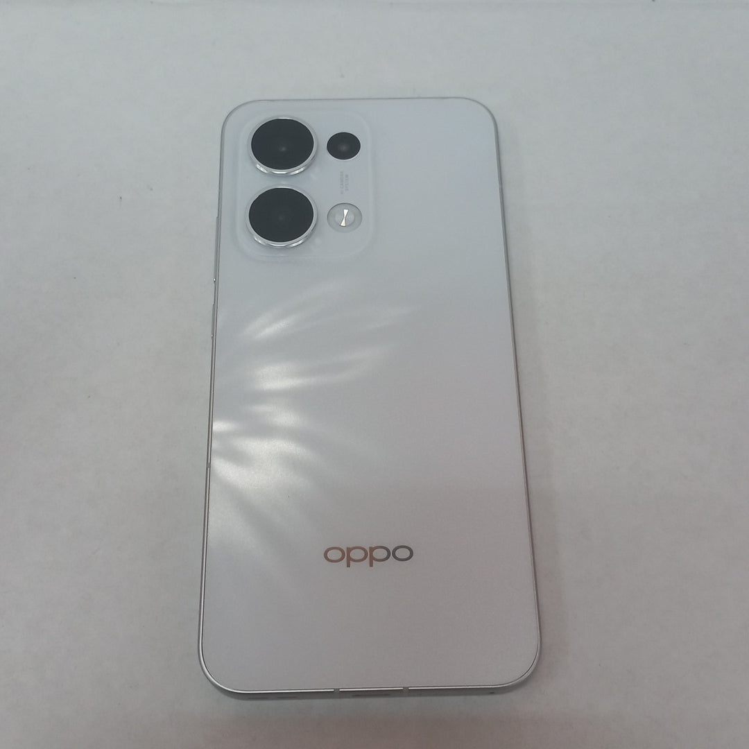 CELULAR OPPO  RENO13 5G CPH2689 (2024) 512 GB 12 GB RAM (SEMINUEVO)