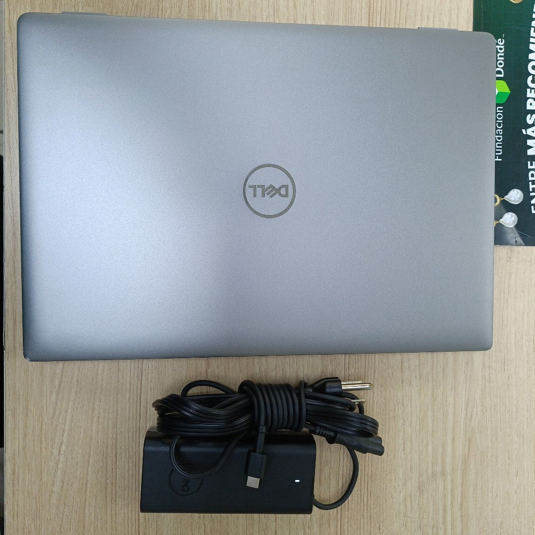 LAPTOP DELL LATITUDE 7450 (2024) 512 GB SSD 16 GB RAM (SEMINUEVO)