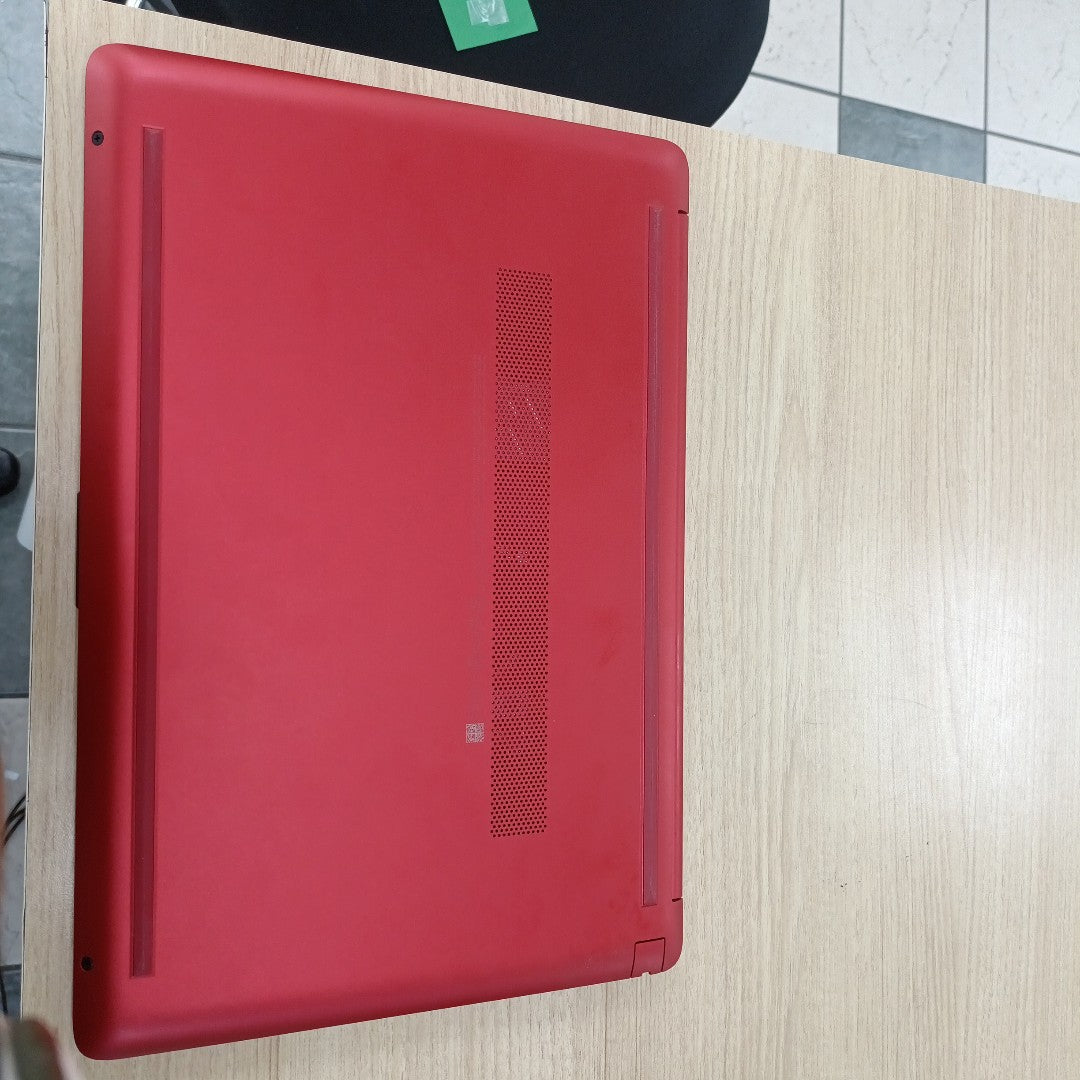 LAPTOP HP 15-DW3500LA (2022) 256 GB SSD 8 GB RAM (SEMINUEVO)