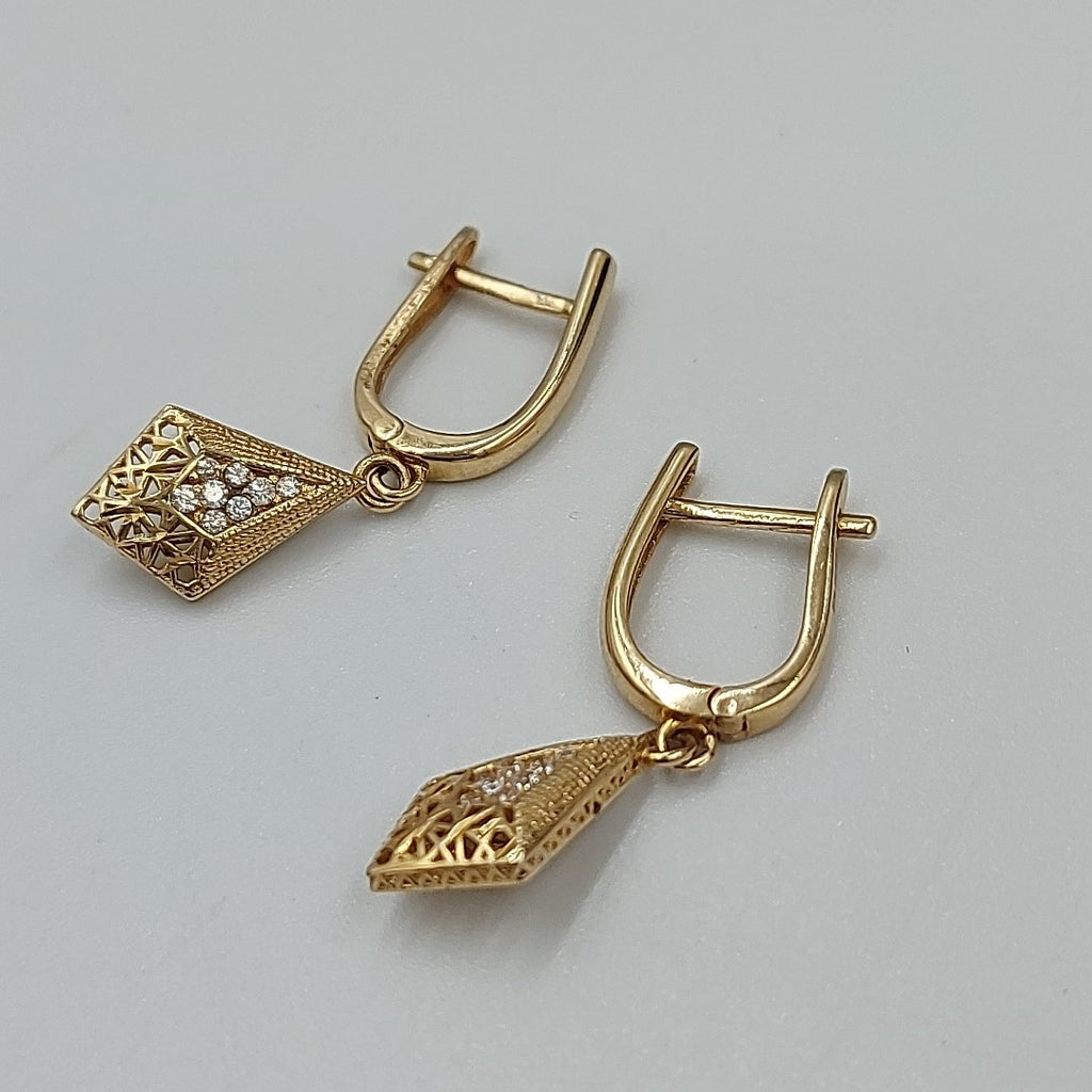 BROQUELES ORO 14K 2.9 (NUEVO)
