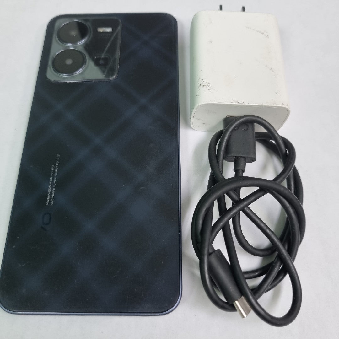 CELULAR VIVO Y35 V2205 128 GB 8 GB RAM (SEMINUEVO)