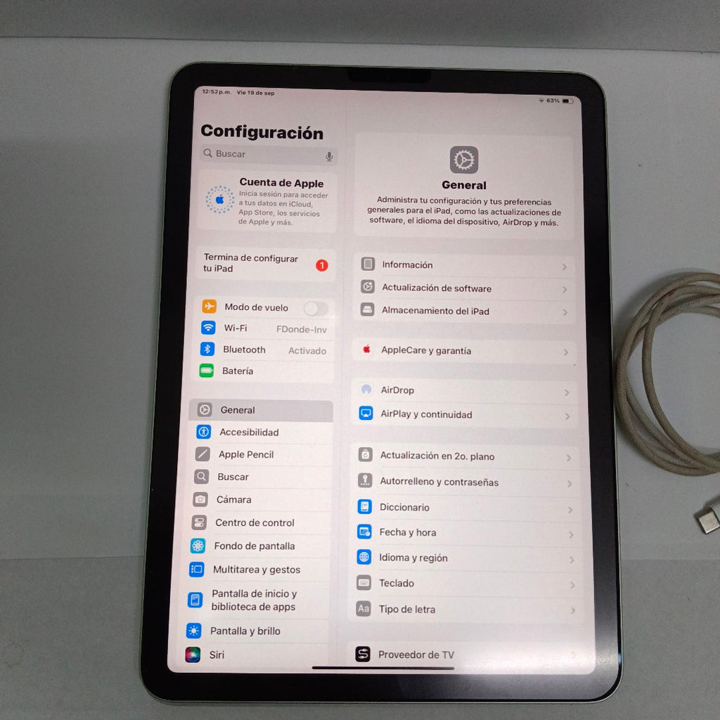 TABLETA APPLE IPAD AIR 4 A2316 256 GB 4 GB RAM (SEMINUEVO)