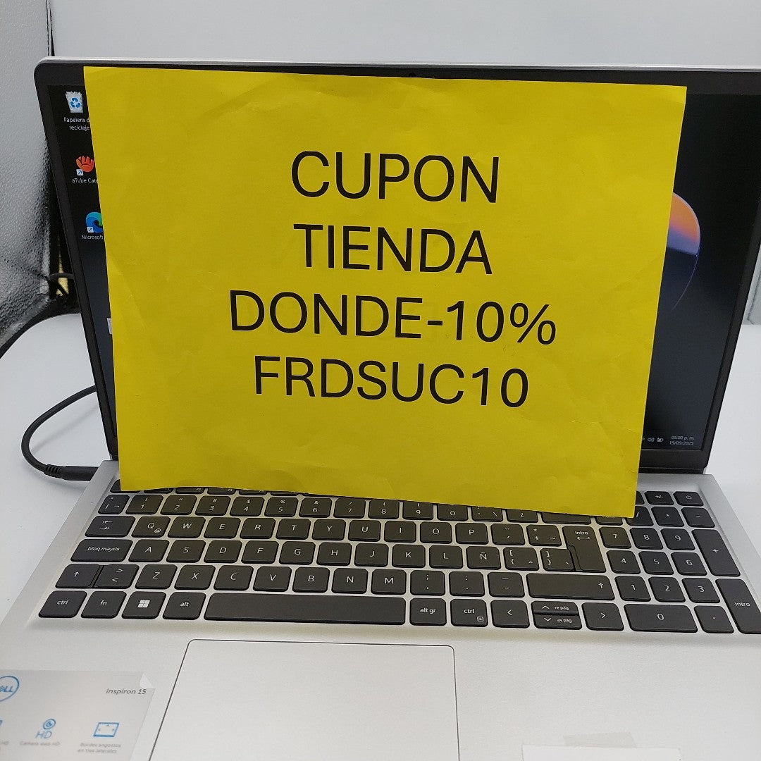 LAPTOP DELL INSPIRON 15 3520 (2024) 1 TB SSD 16 GB RAM (SEMINUEVO)