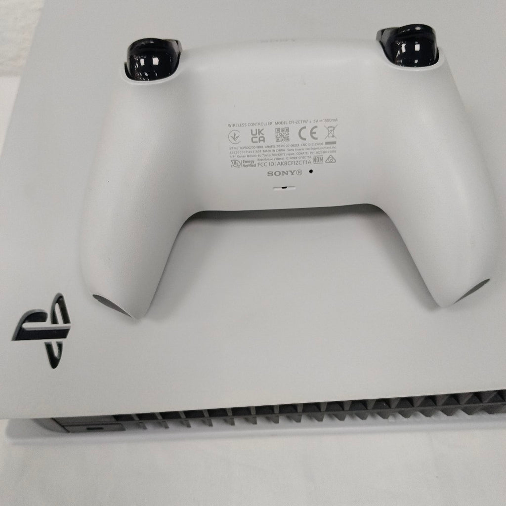 CONSOLA DE VIDEOJUEGO SONY PS5 825 SSD (SEMINUEVO)