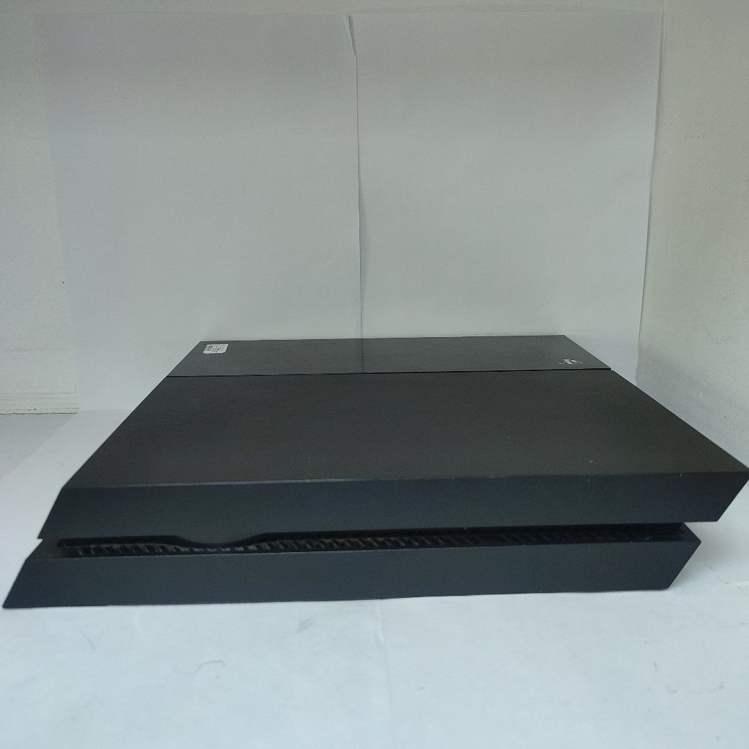 CONSOLA DE VIDEOJUEGO SONY PS4 1 TB (SEMINUEVO)