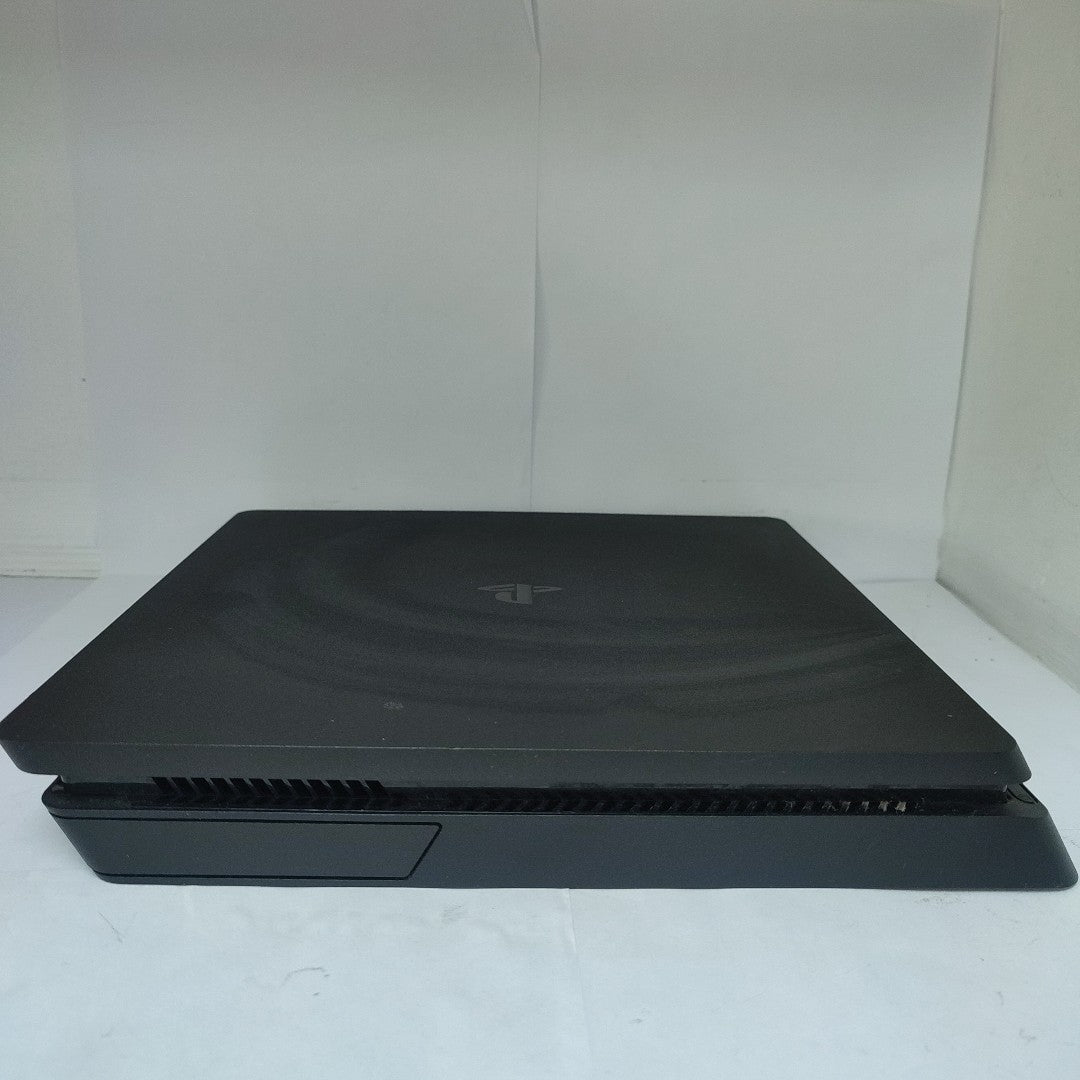 CONSOLA DE VIDEOJUEGO SONY PS4 SLIM 1 TB (SEMINUEVO)